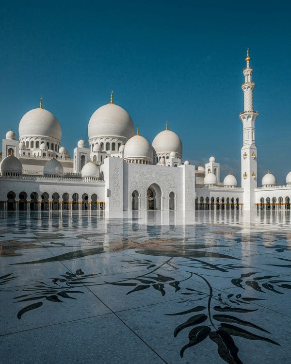 abu dhabi grand mosque tour