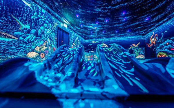 3d blacklight minigolf dubai