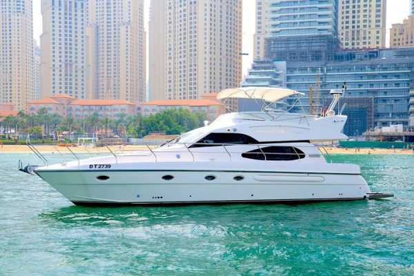 dubai marina yacht tour