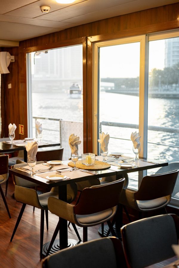 five star sea lounge dubai marina
