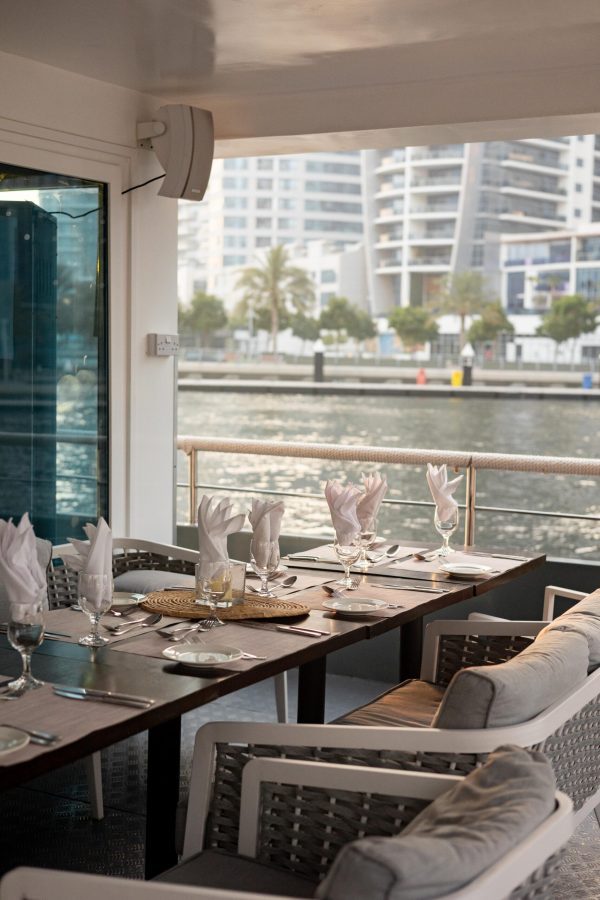 five star sea lounge dubai marina