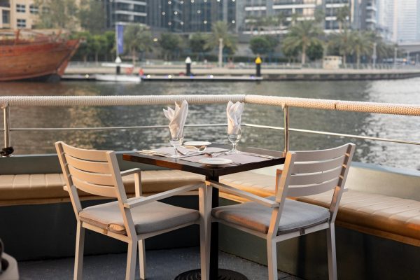 five star sea lounge dubai marina