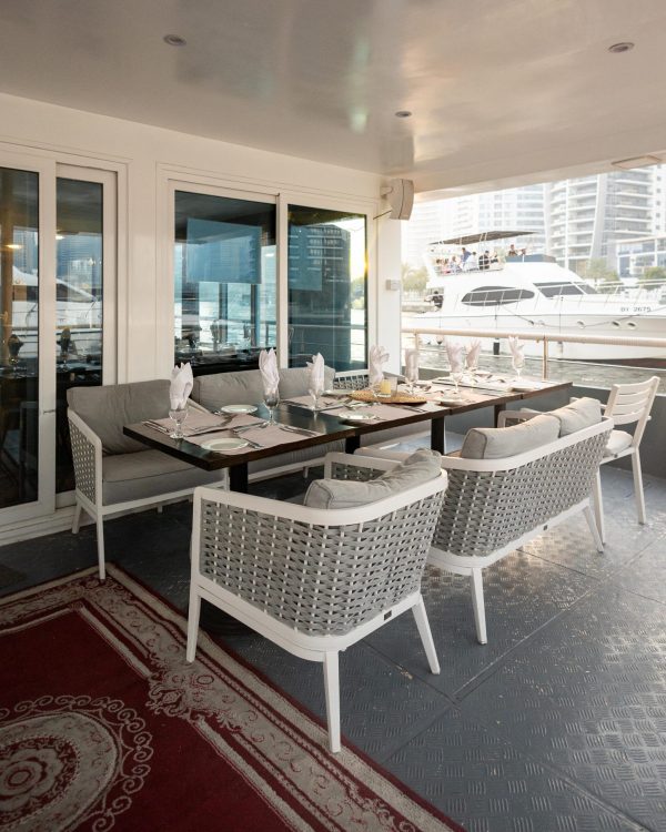 five star sea lounge dubai marina