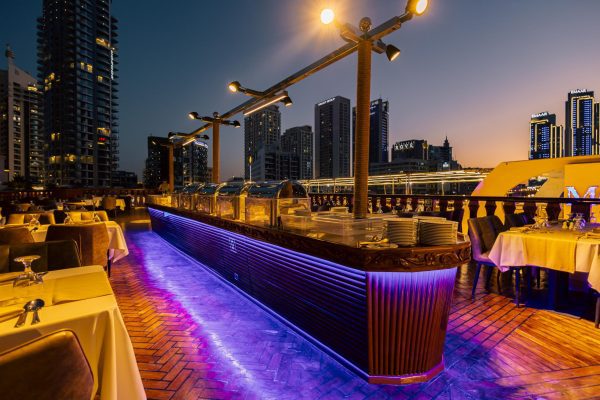 five star wooden cruise dubai marina