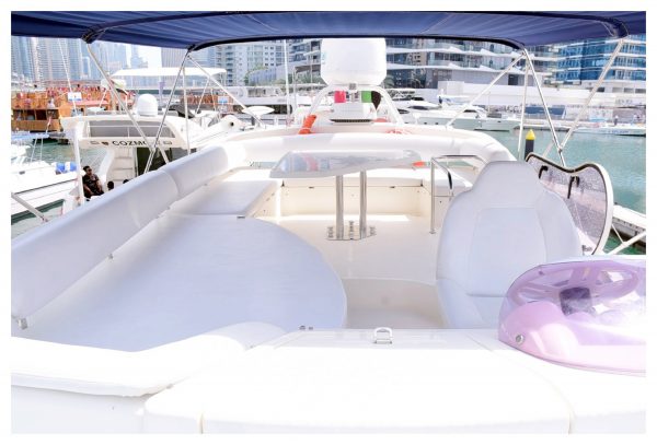 private azimut luxury yacht – 43ft