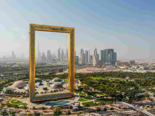dubai frame