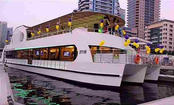 silver dhow cruise – dubai marina 