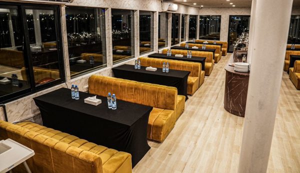 golden glass cruise dubai marina 