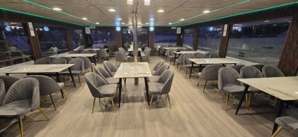 business class cruise – dubai canal