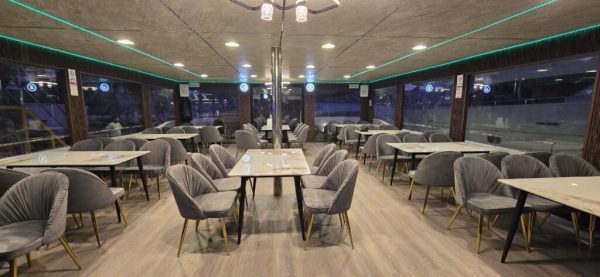business class cruise – dubai canal