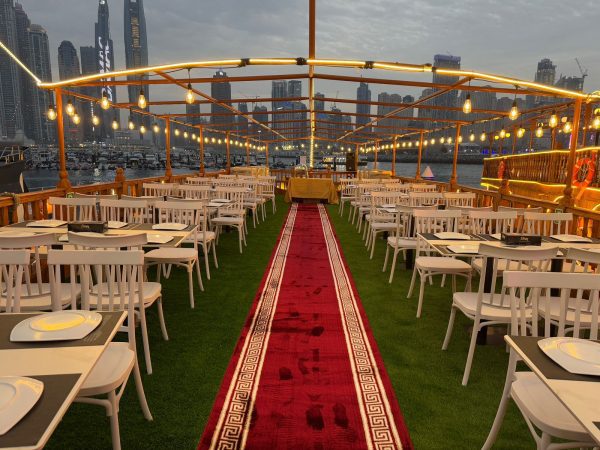 standard dhow cruise – dubai marina