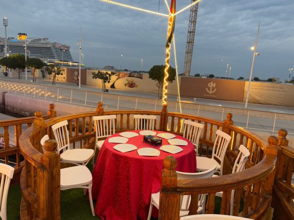 standard dhow cruise – dubai marina