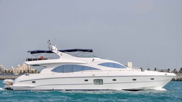 private luxury yacht – 88ft majesty