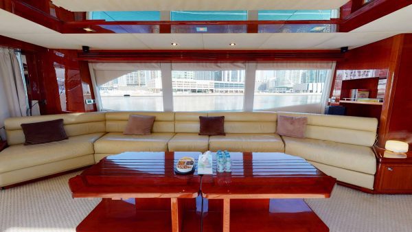 private luxury yacht – 88ft majesty