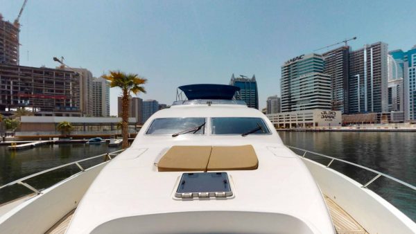 private luxury yacht – 88ft majesty