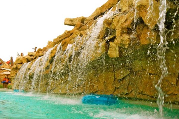 yas island theme park