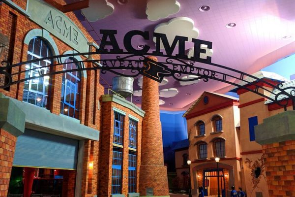 yas island theme park