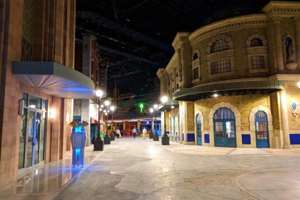 yas island theme park