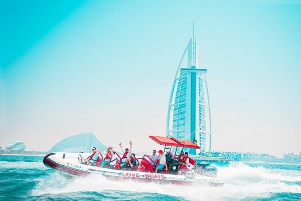 speedboat tour dubai marina