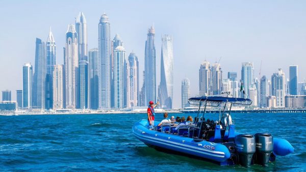 speedboat tour dubai marina