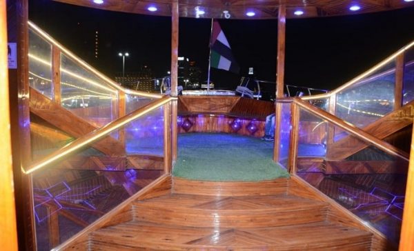 premium dinner cruise dubai creek