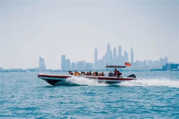 love boat dubai – 90 minutes sic tour
