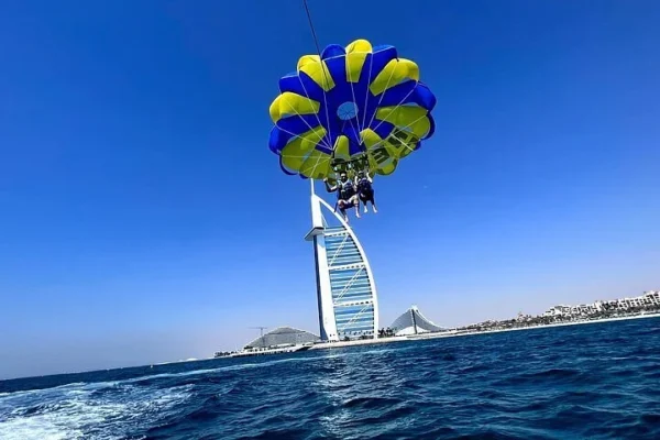 dubai parasailing single 15 minutes (copy)