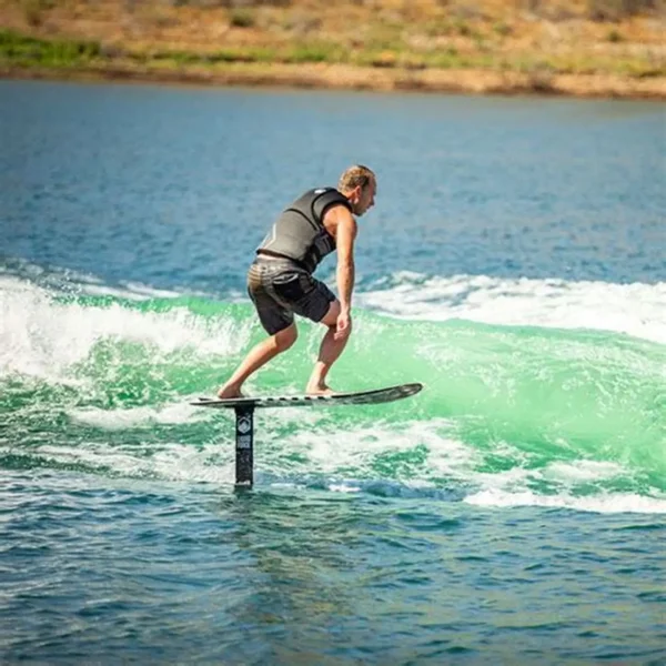 surf high experience in dubai – wake surfing (copy)
