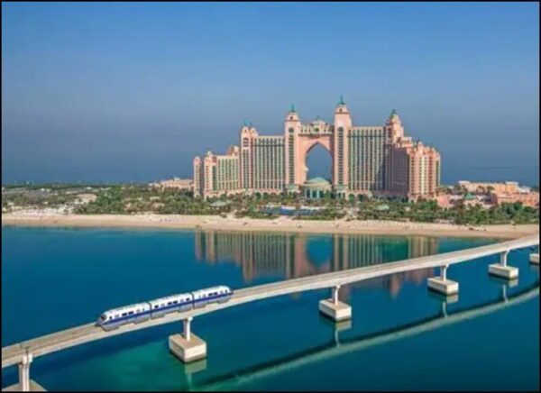 the palm monorail – 1 way pass gateway to atlantis