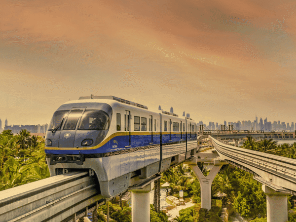 the palm monorail – 1 way pass gateway to atlantis