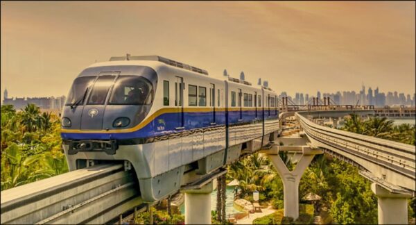 the palm monorail – 1 way pass gateway to atlantis